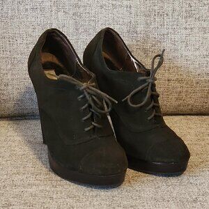 Spiegel Brown Suede Heeled Ankle Boots